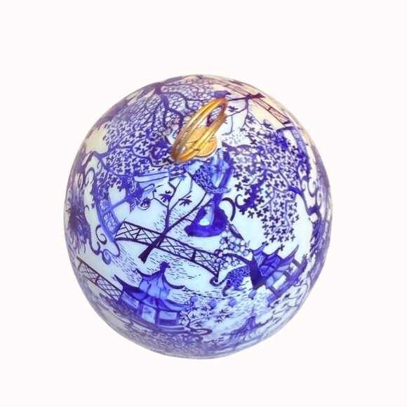 Asian Pagoda Toile Porcelain Egg Blue White Oriental Landscape Hanging Loop Deco - Picture 2 of 11